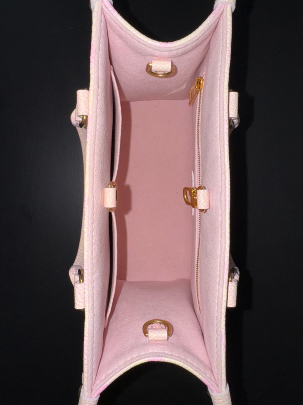 Louis Vuitton Stardust On The Go Empreinte Monogram Pink Tote PM - Picture 2 of 6